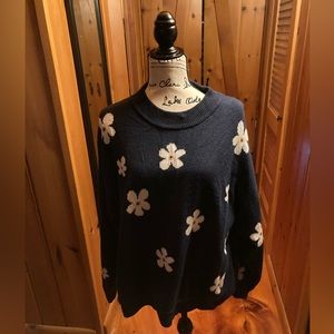 Women’s navy sweater